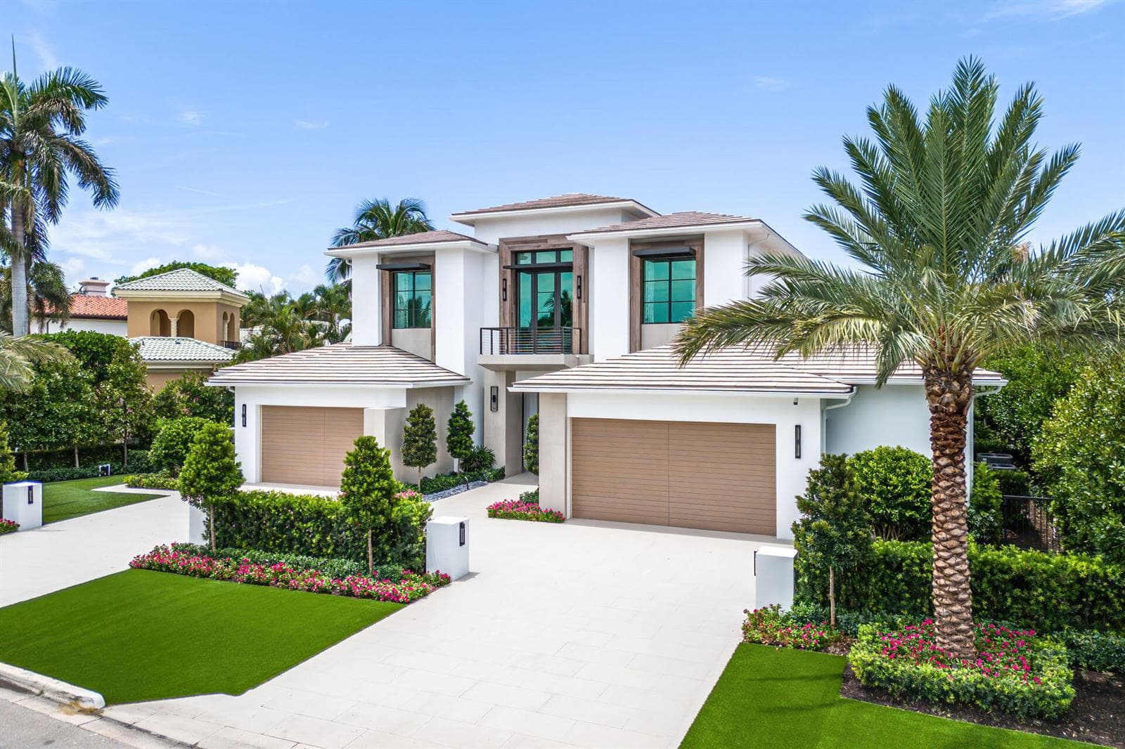 471 Royal Palm Way, Boca Raton, FL 33432 photo 4