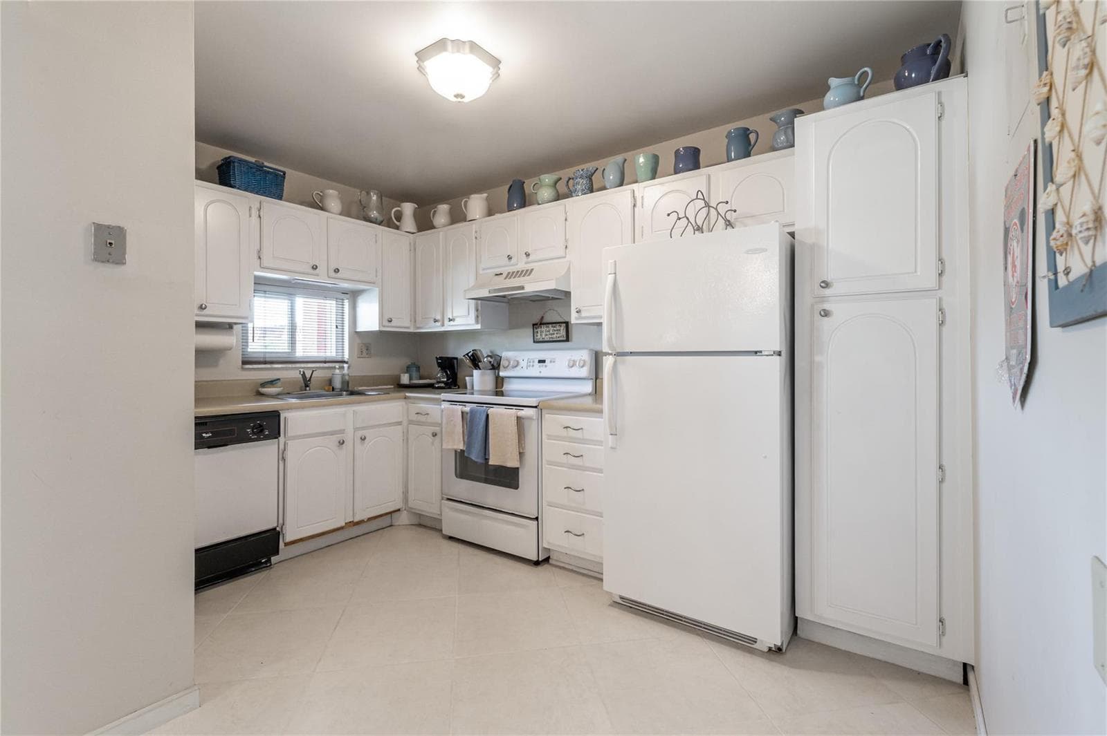 671 S Hollybrook Drive # 306, Pembroke Pines, FL 33025 photo 2