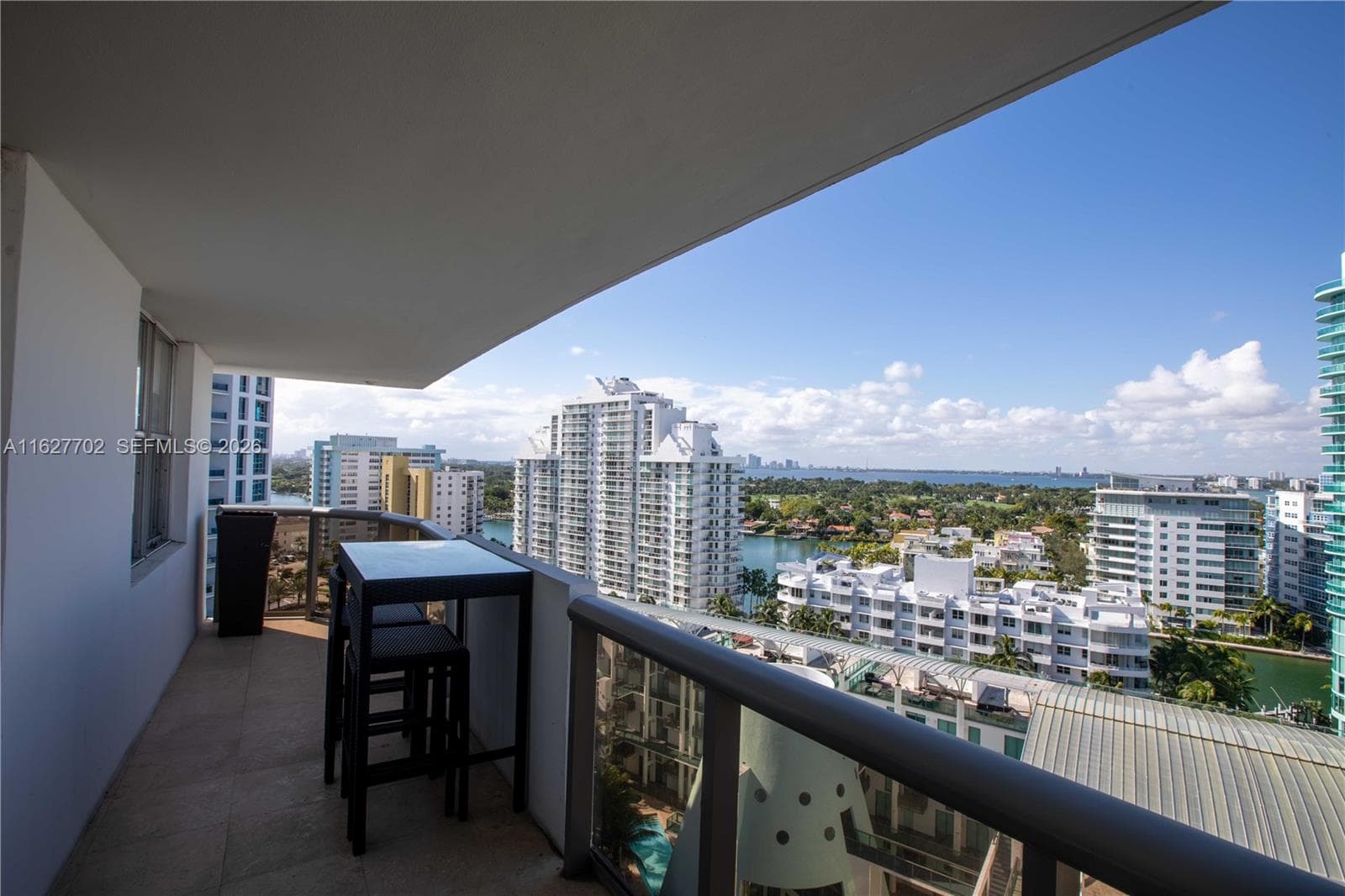 6039 Collins Ave # 1728, Miami Beach, FL 33140 photo 2