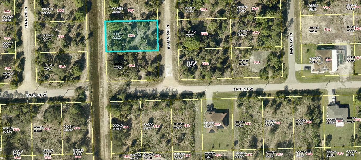 5903 Susan Avenue N, Lehigh Acres, FL 33971 photo 3