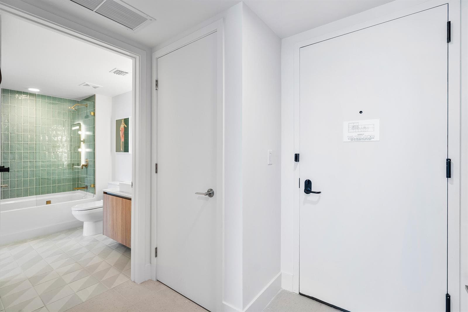 601 NE 1st Avenue # 2809, Miami, FL 33132 photo 2