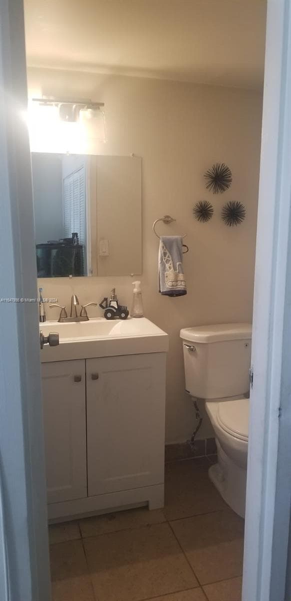17021 N Bay Rd # 127, Sunny Isles Beach, FL 33160 photo 2
