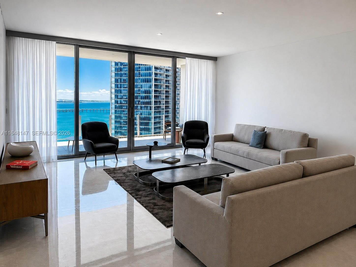 300 Biscayne Blvd Way # 4604, Miami, FL 33131 photo 2