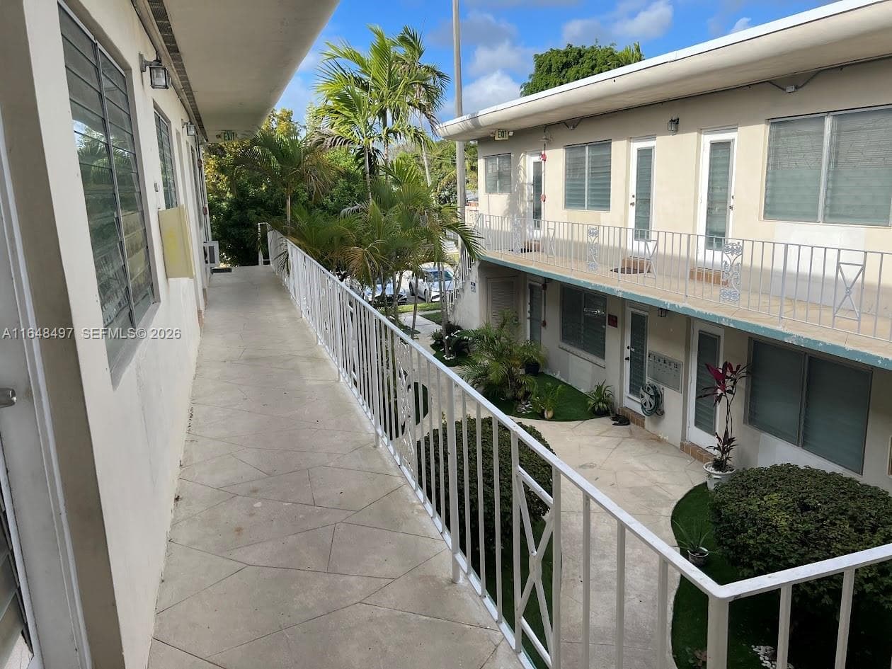 2072 NE 169th St # Apartments # 5, 9, 11, 12, North Miami Beach, FL 33162 photo 5