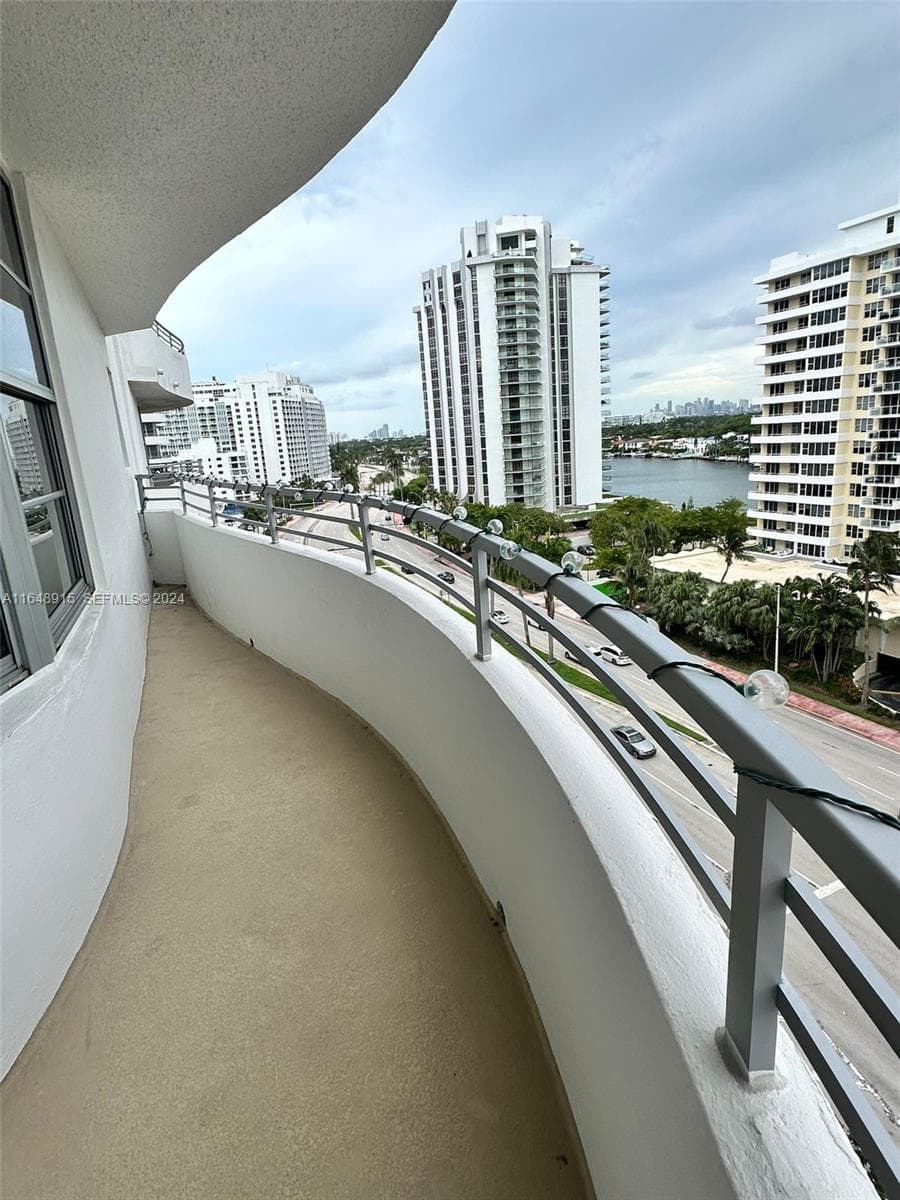 5555 Collins Ave # 10B, Miami Beach, FL 33140 photo 4