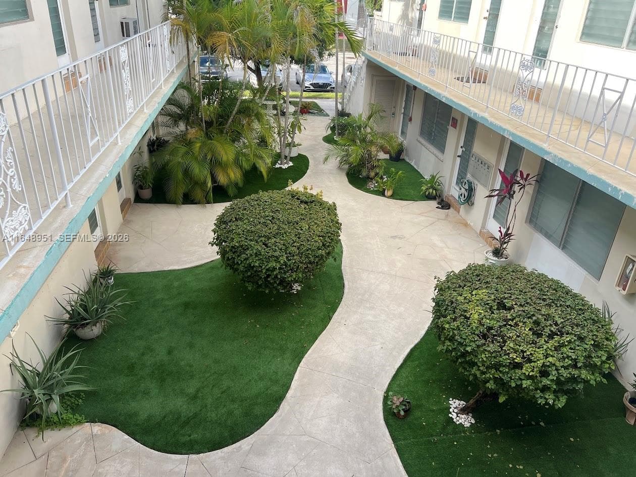 2072 NE 169th St # 9, 11, 12 & 5, North Miami Beach, FL 33162 photo 4