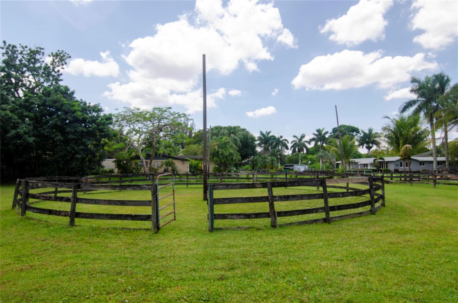 1765 Back Lot SW Back 112th Avenue, Davie, FL 33325 photo 2