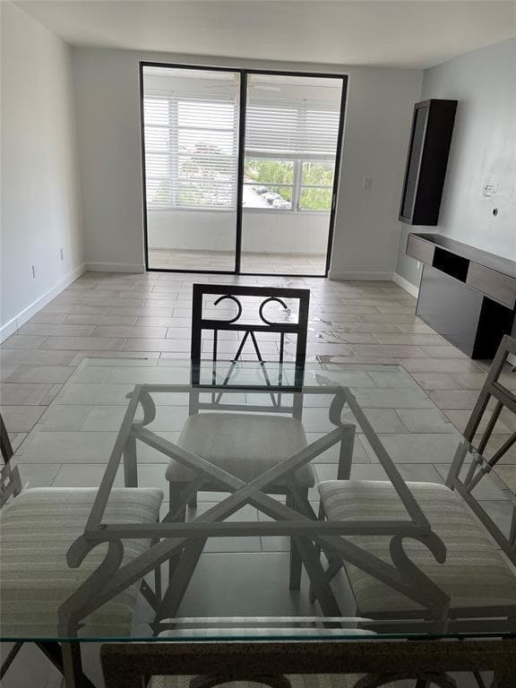 2850 Somerset Drive # 404l, Lauderdale Lakes, FL 33311 photo 5
