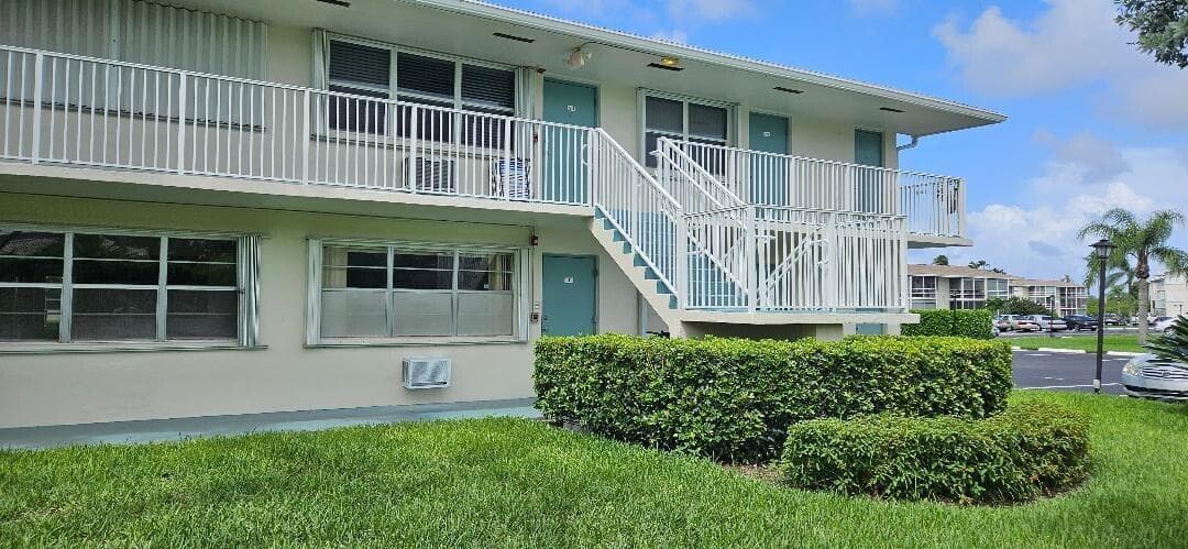 880 W Horizons # 111, Boynton Beach, FL 33435 photo 3