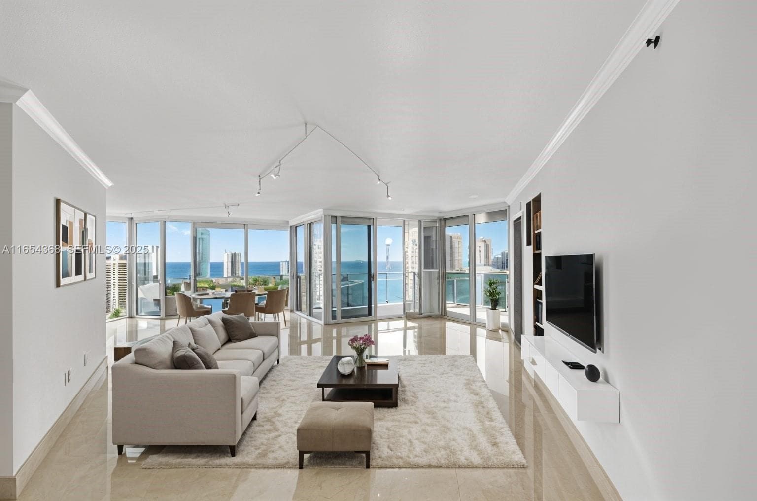 3370 Hidden Bay Dr # 2708, Aventura, FL 33180 photo 2