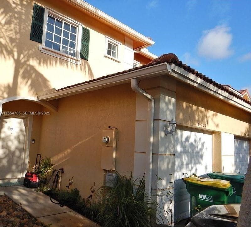 6407 Catalina Ln # 6407, Tamarac, FL 33321 photo 4