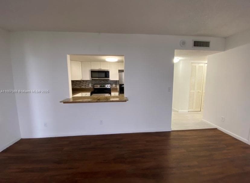 13499 Biscayne Blvd # 1507, North Miami, FL 33181 photo 4