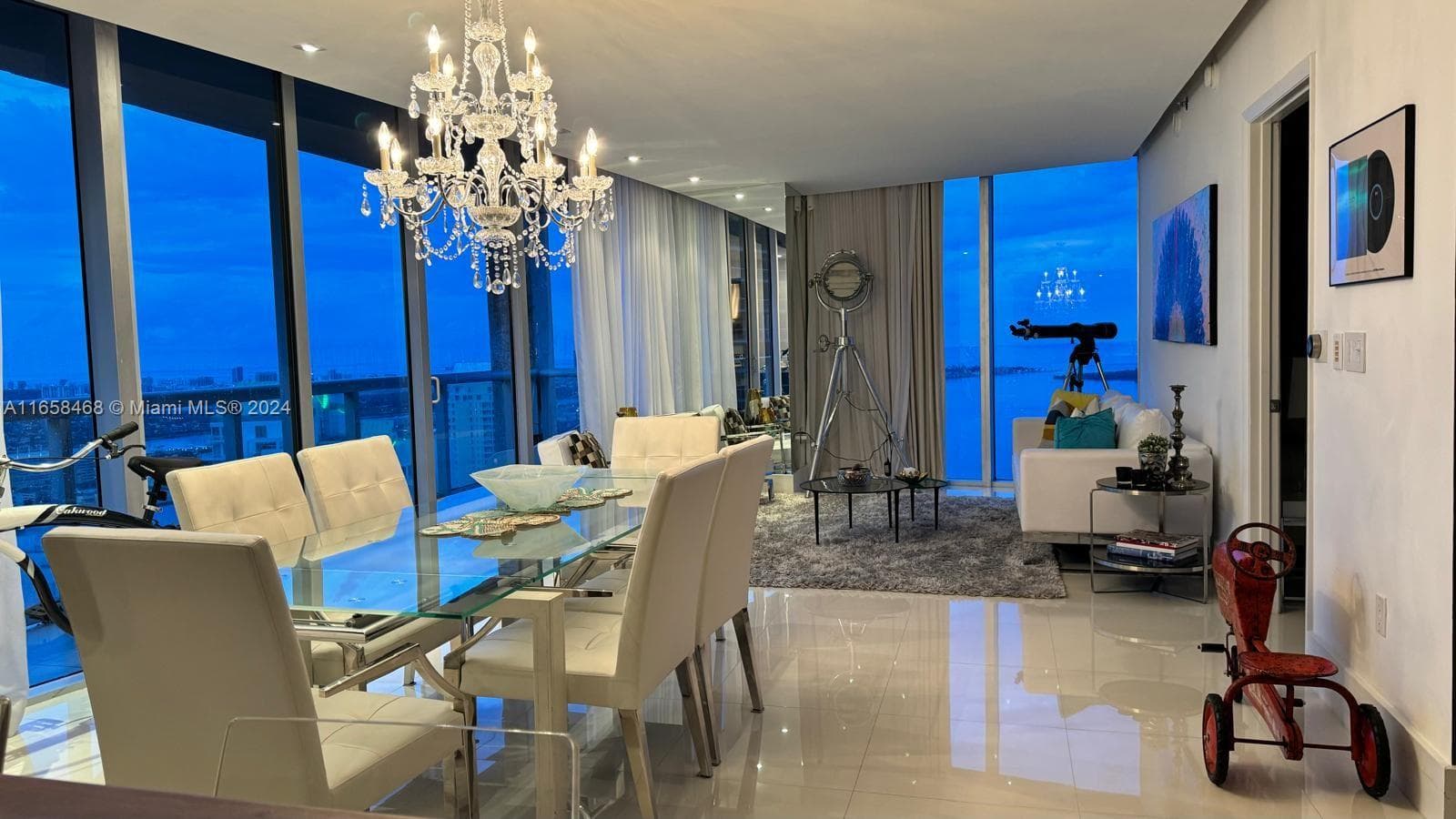 495 Brickell Ave # 4902, Miami, FL 33131 photo 5