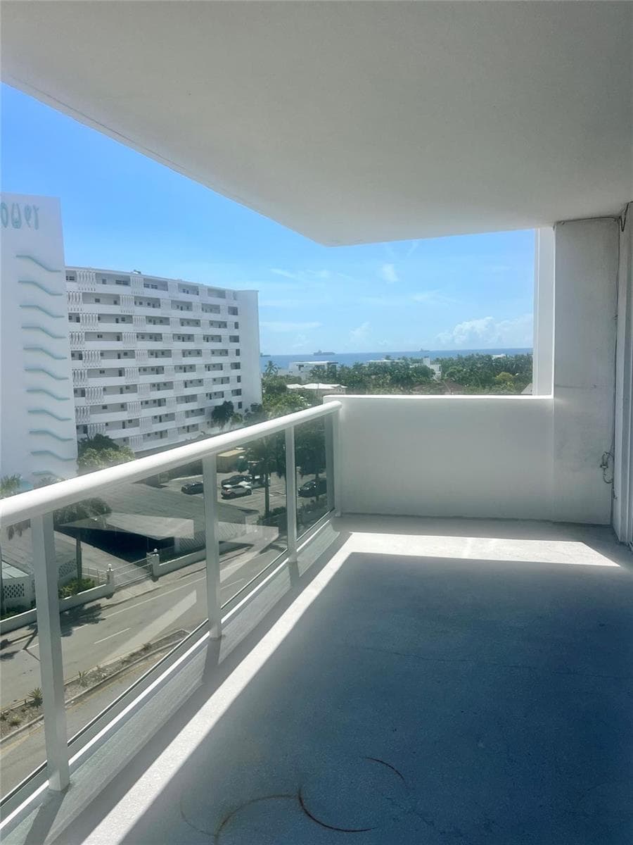 2841 N Ocean Boulevard # 802, Fort Lauderdale, FL 33308 photo 2