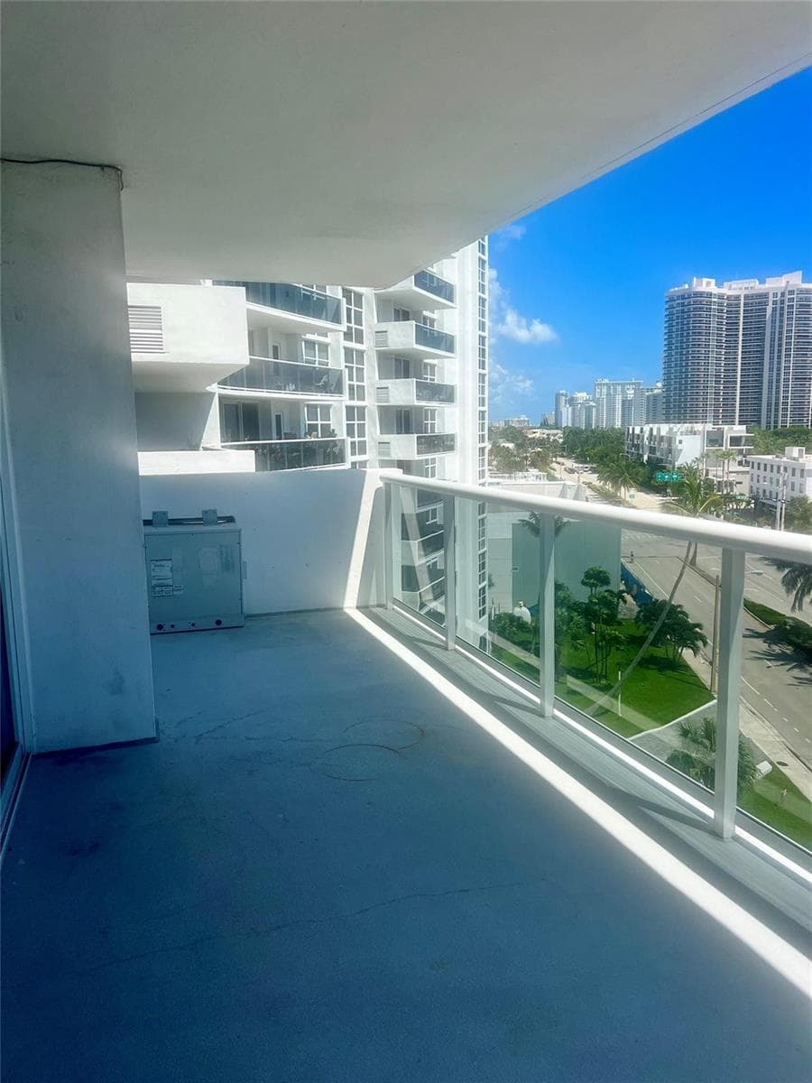 2841 N Ocean Boulevard # 802, Fort Lauderdale, FL 33308 photo 3