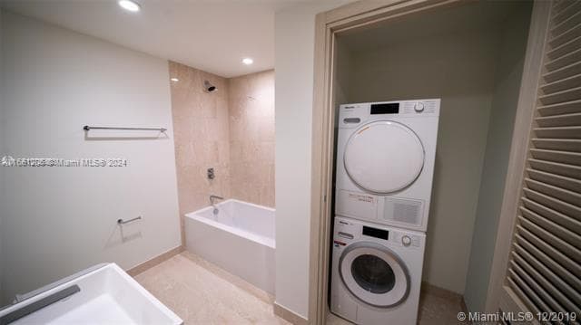 1000 Brickell Plz # 4905, Miami, FL 33131 photo 4