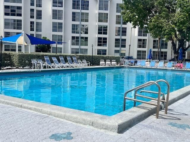 17570 Atlantic Blvd # 401, Sunny Isles Beach, FL 33160 photo 3