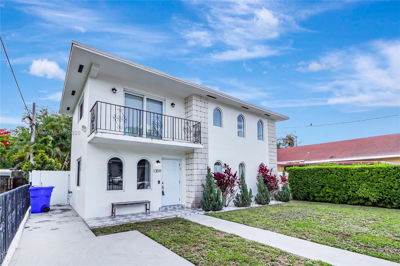 1359 SW 11th St, Miami, FL 33135 photo 2