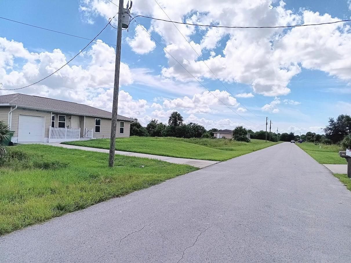 100 Flanders Street, Port Charlotte, FL 33954 photo 4