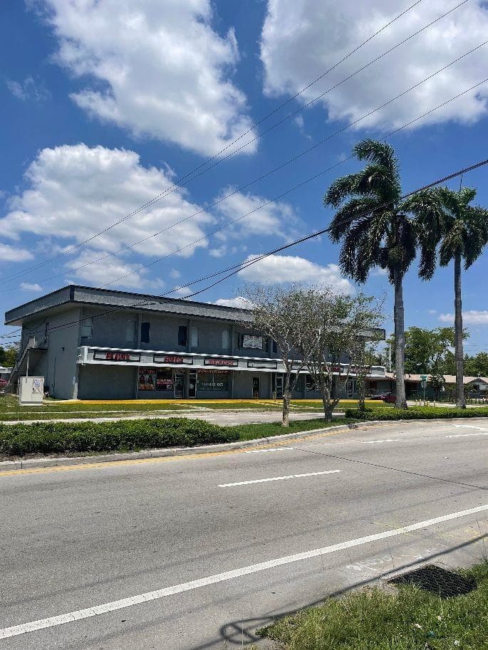 1075 Sunset Strip, Sunrise, FL 33313 photo 3