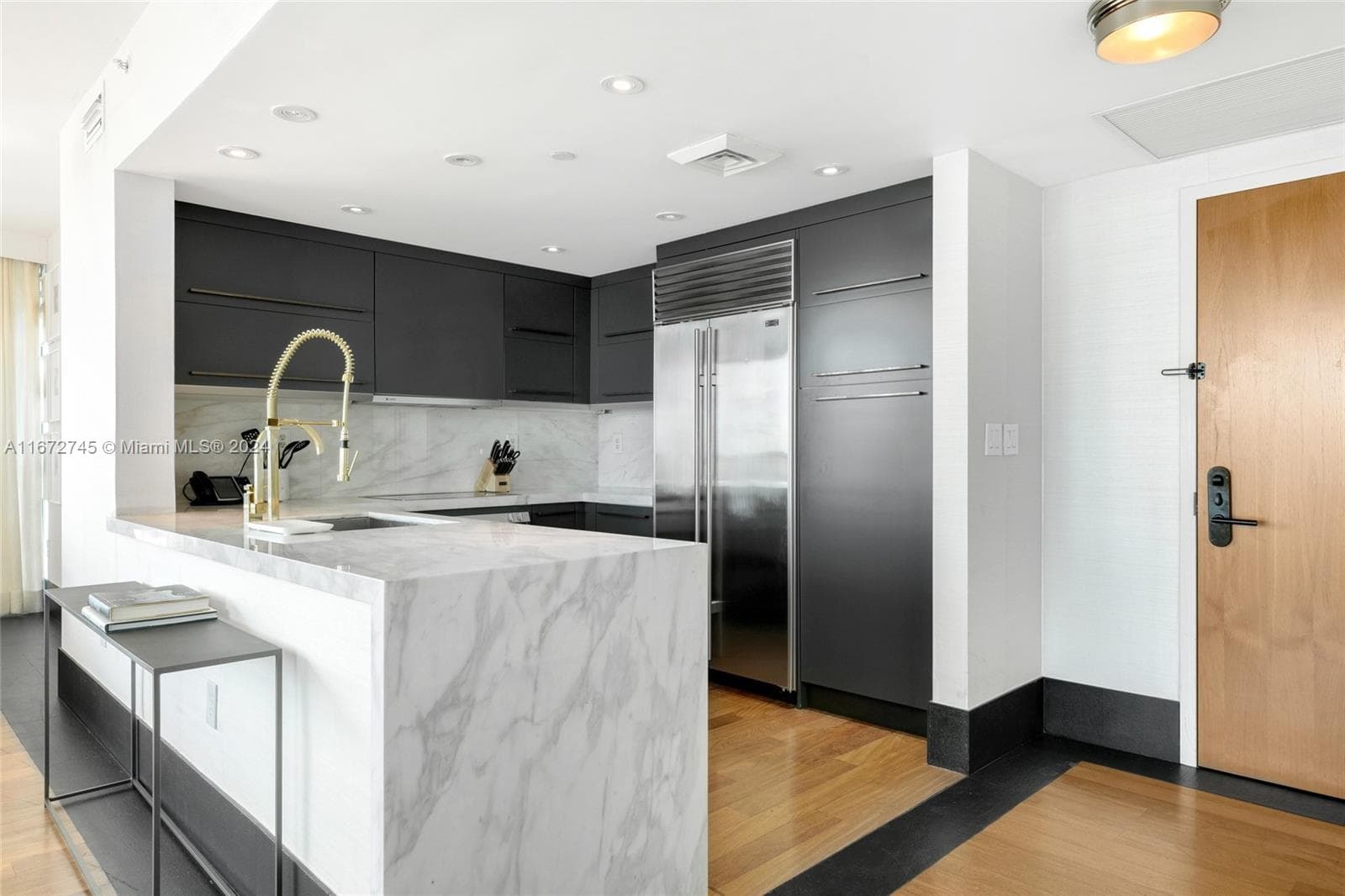 101 20th St # 2706, Miami Beach, FL 33139 photo 5