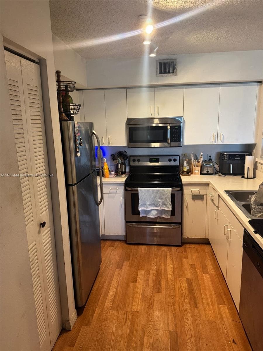 4580 NW 107th Ave # 104-13, Doral, FL 33178 photo 4