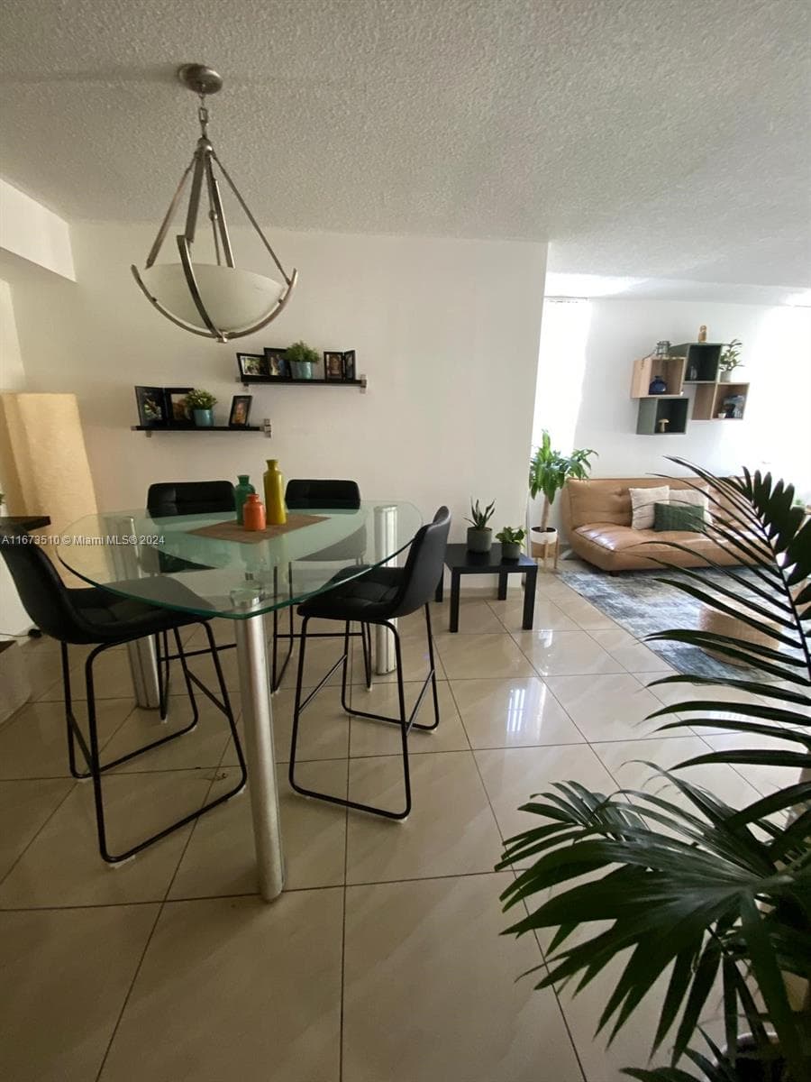 4440 NW 107th Ave # 101-7, Doral, FL 33178