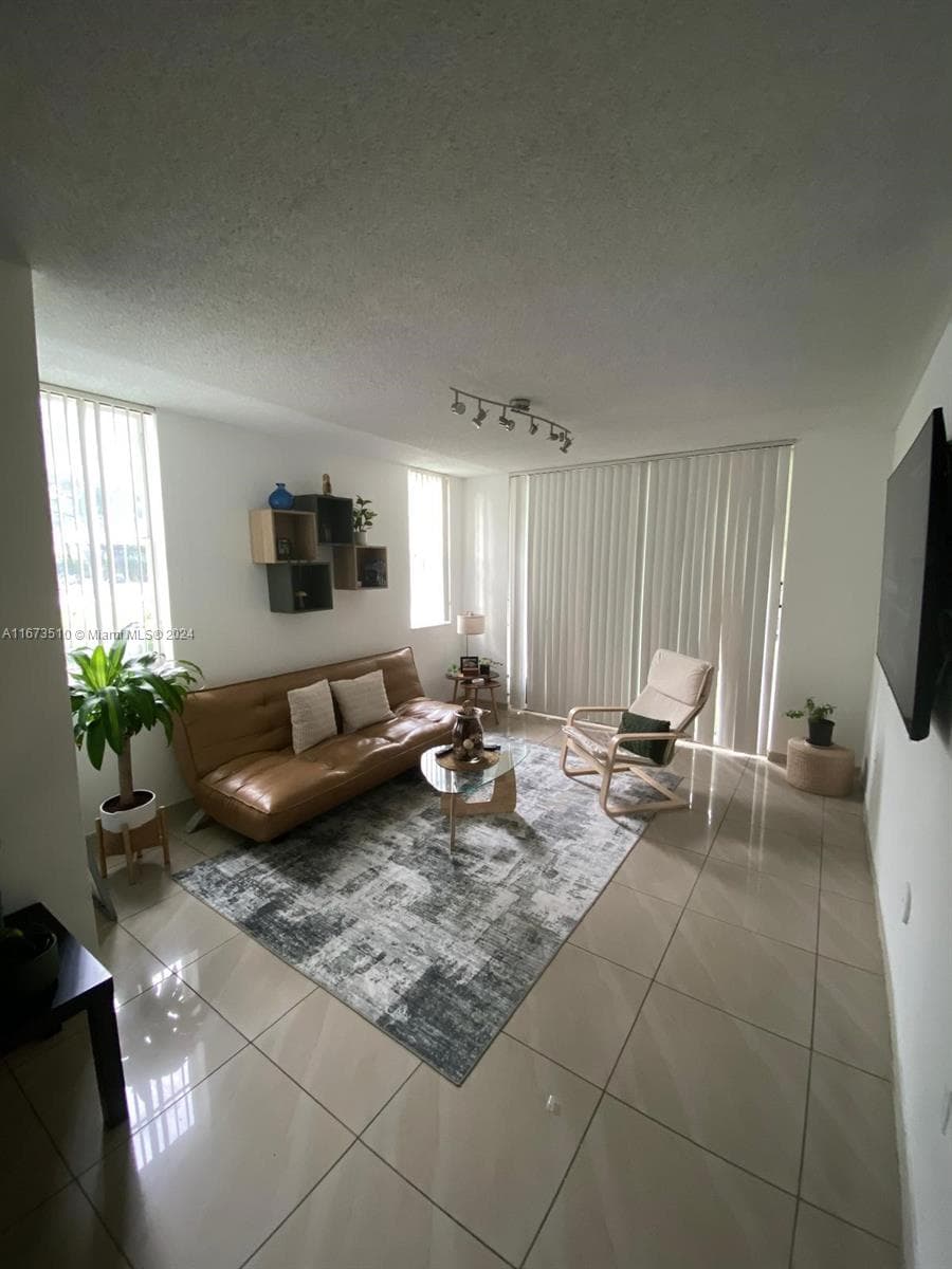 4440 NW 107th Ave # 101-7, Doral, FL 33178 photo 4