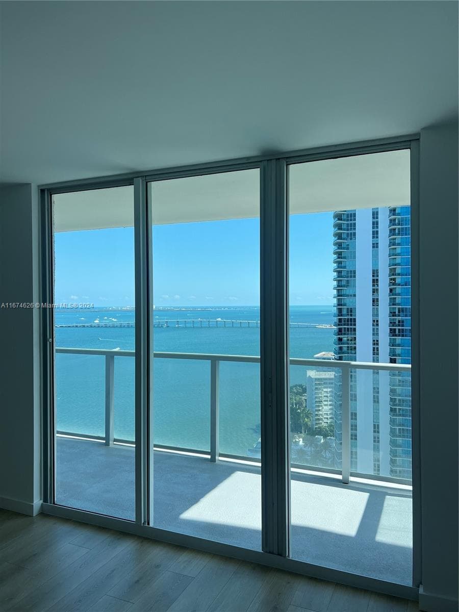 1155 Brickell Bay Dr # 3205, Miami, FL 33131 photo 2
