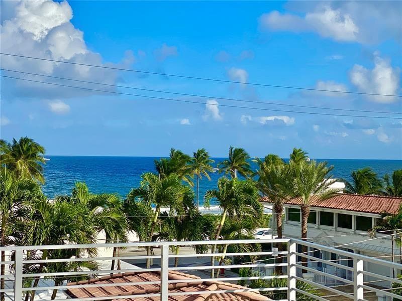 3325 NE 18th, Fort Lauderdale, FL 33305 photo 2