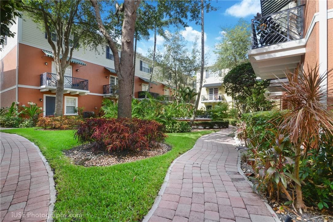 2299 NE 9th Avenue # 2299, Wilton Manors, FL 33305 photo 5