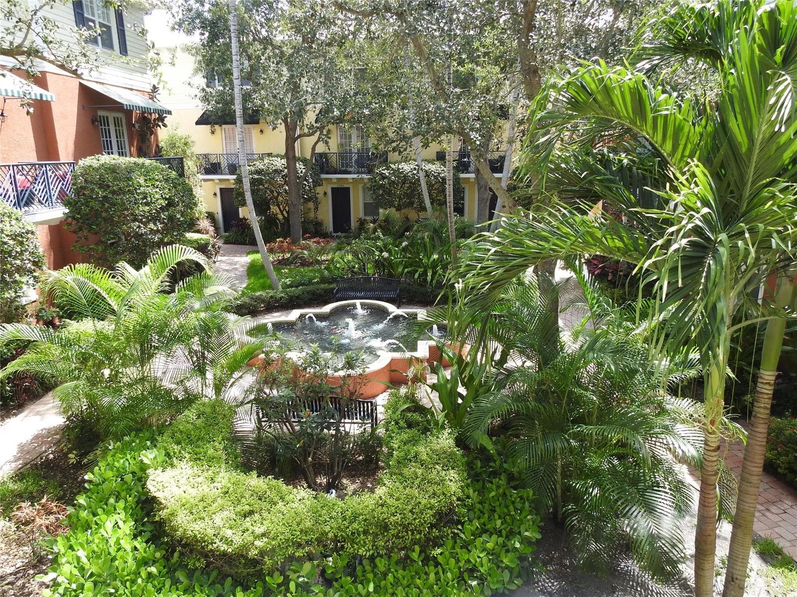 2299 NE 9th Avenue # 2299, Wilton Manors, FL 33305 photo 4