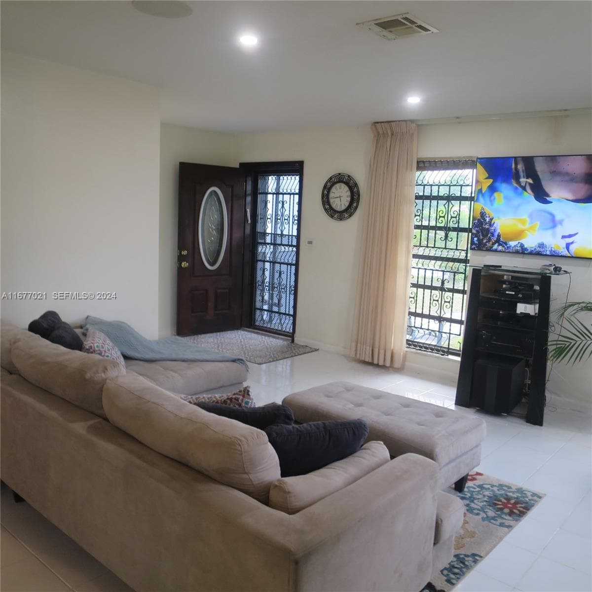 19021 NW 12th Ct, Miami Gardens, FL 33169 photo 3