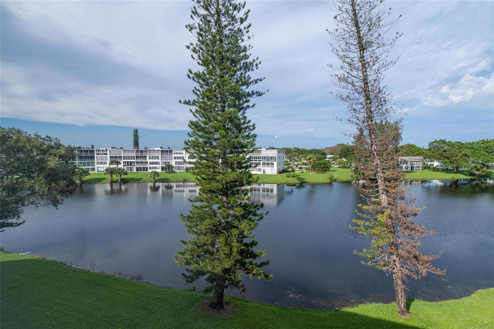 4035 Cambridge B # 4035, Deerfield Beach, FL 33442 photo 2