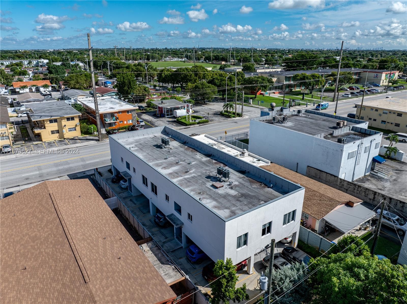 620 W 29th St, Hialeah, FL 33012 photo 4