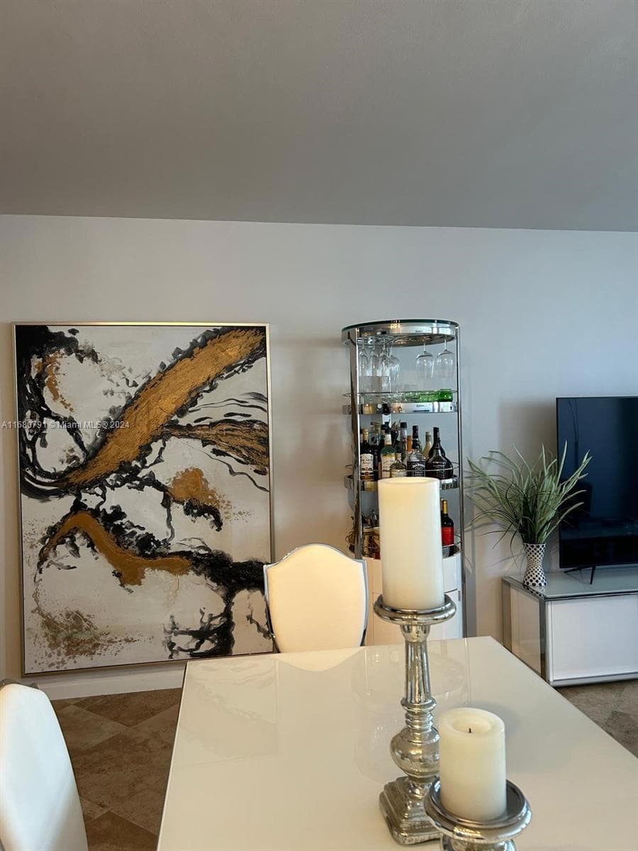 100 Lincoln Rd # 608, Miami Beach, FL 33139 photo 4