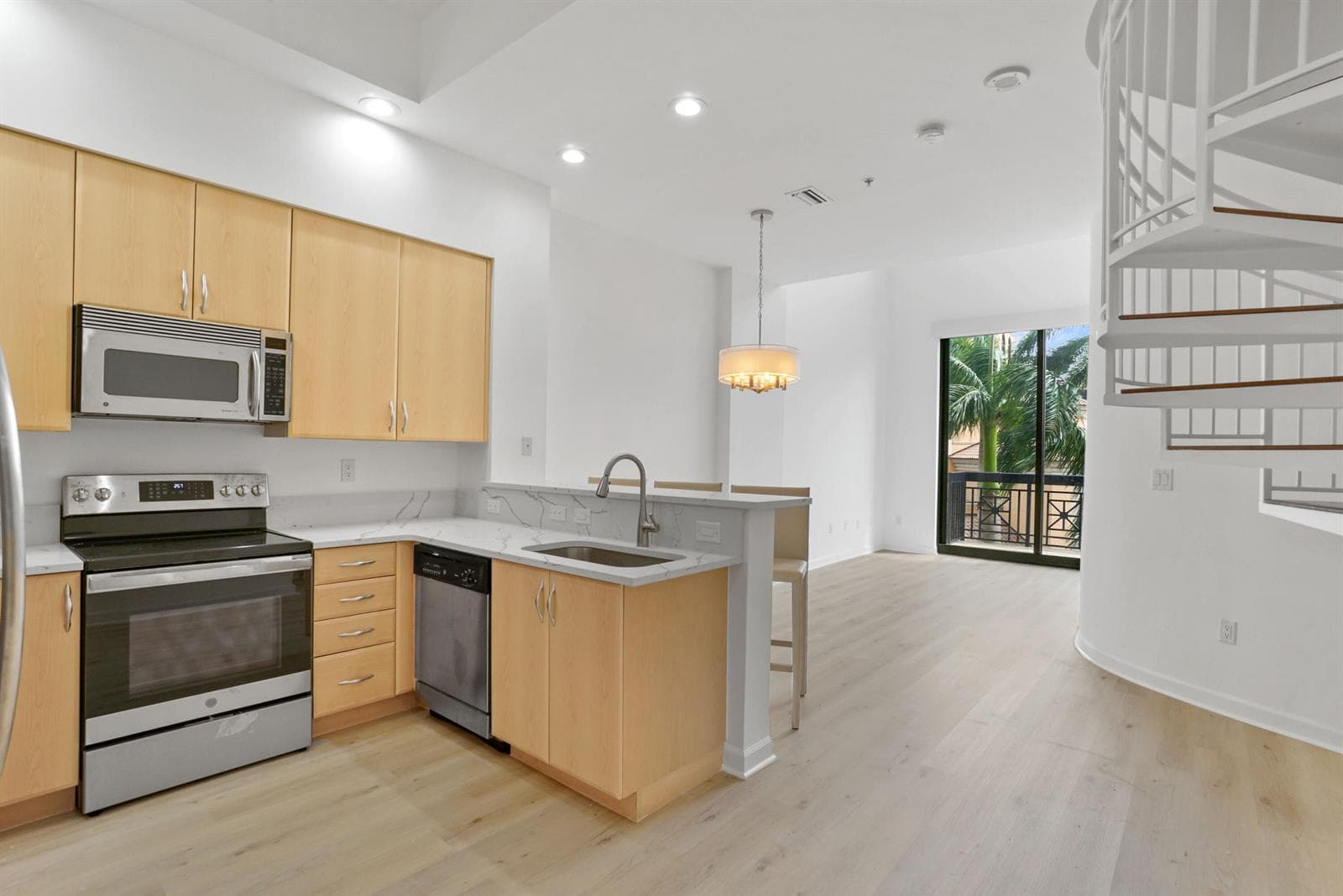 801 S Olive Avenue # 211, West Palm Beach, FL 33401 photo 5