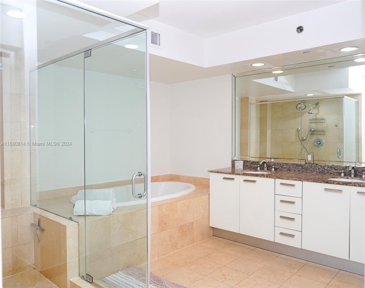 1830 S Ocean Dr # 4711, Hallandale Beach, FL 33009 photo 5