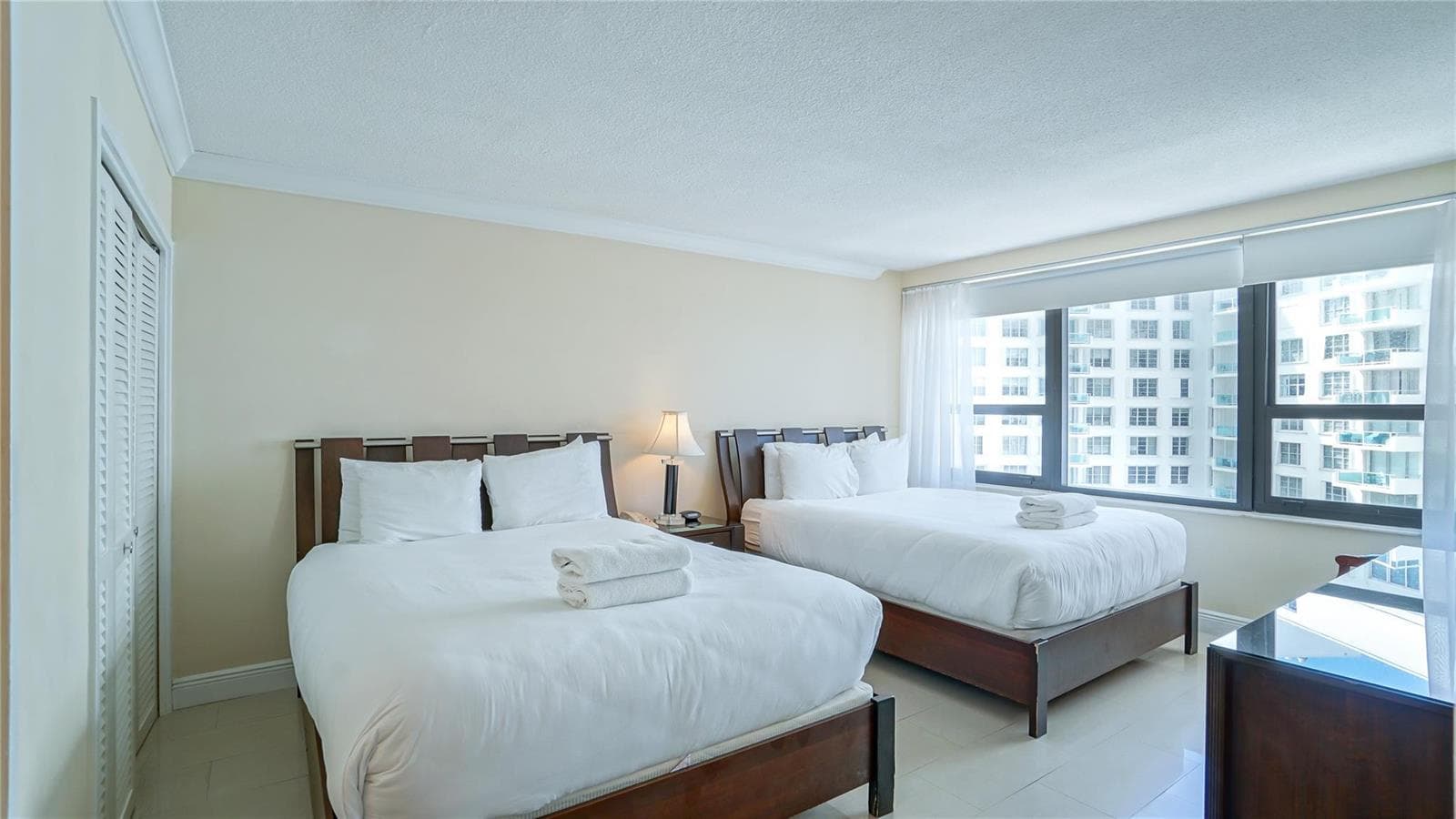 5225 Collins Avenue # 1417, Miami Beach, FL 33140 photo 4