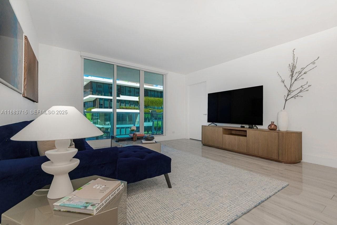 2301 Collins Ave # 534, Miami Beach, FL 33139 photo 3