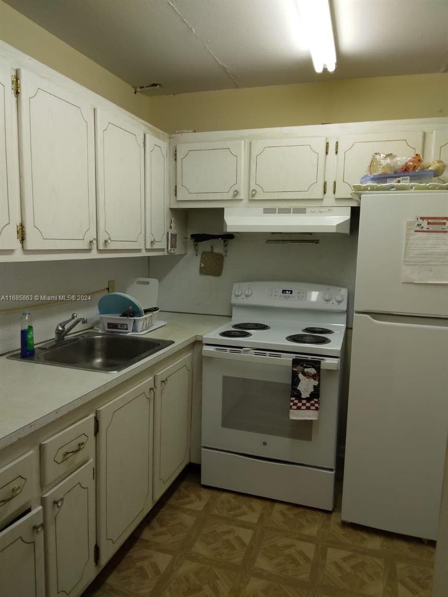 206 Sheffield I # 206, West Palm Beach, FL 33417 photo 5