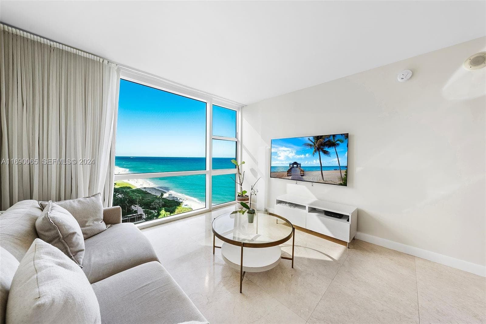 6801 Collins Ave # 1203, Miami Beach, FL 33141 photo 2