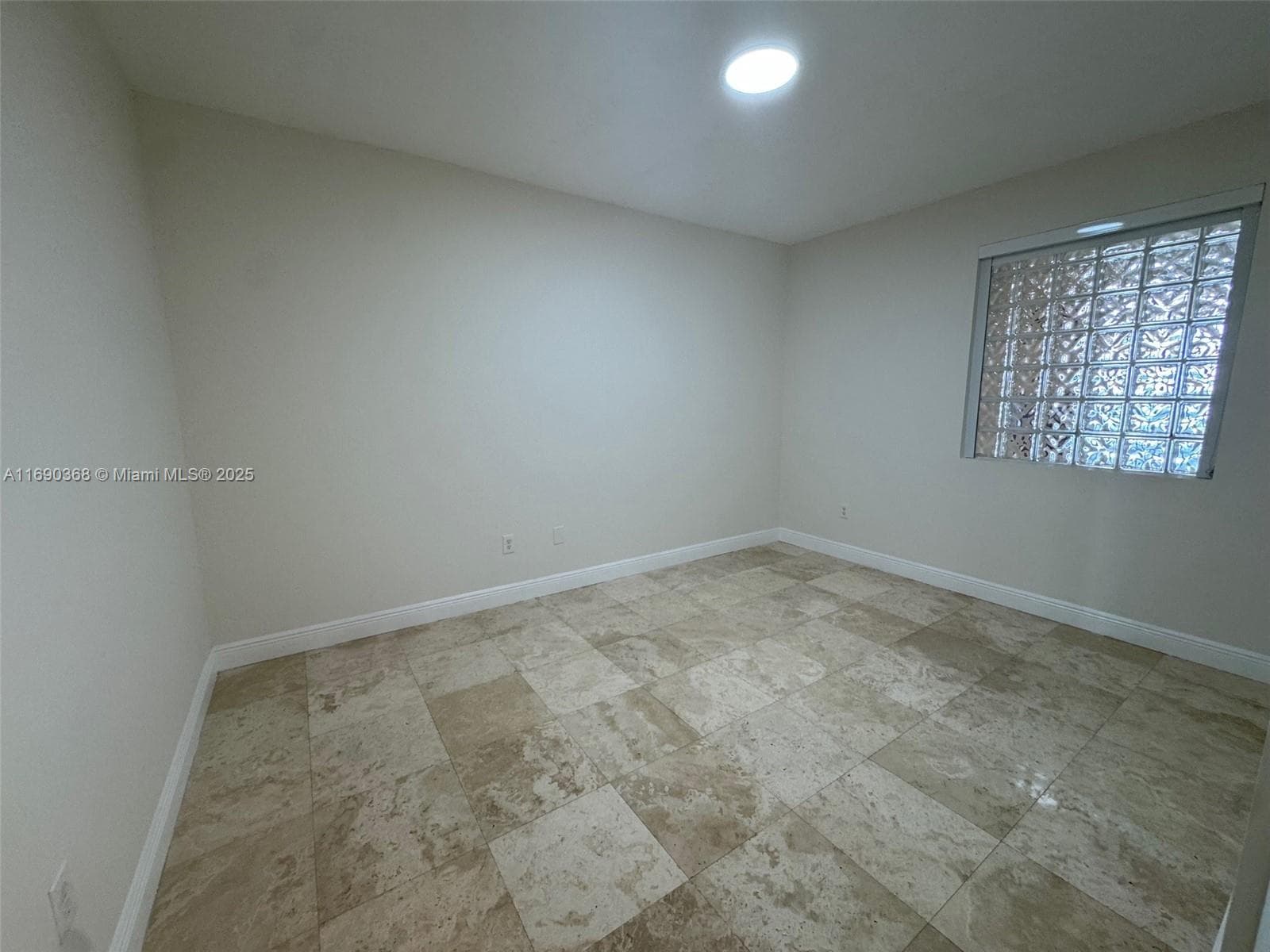 3330 NE 190 ST # 1215, Aventura, FL 33180 photo 4
