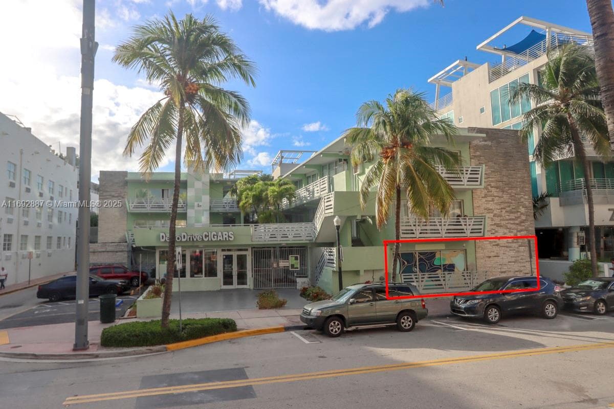 1446 Ocean Dr # 1 & 2, Miami Beach, FL 33139