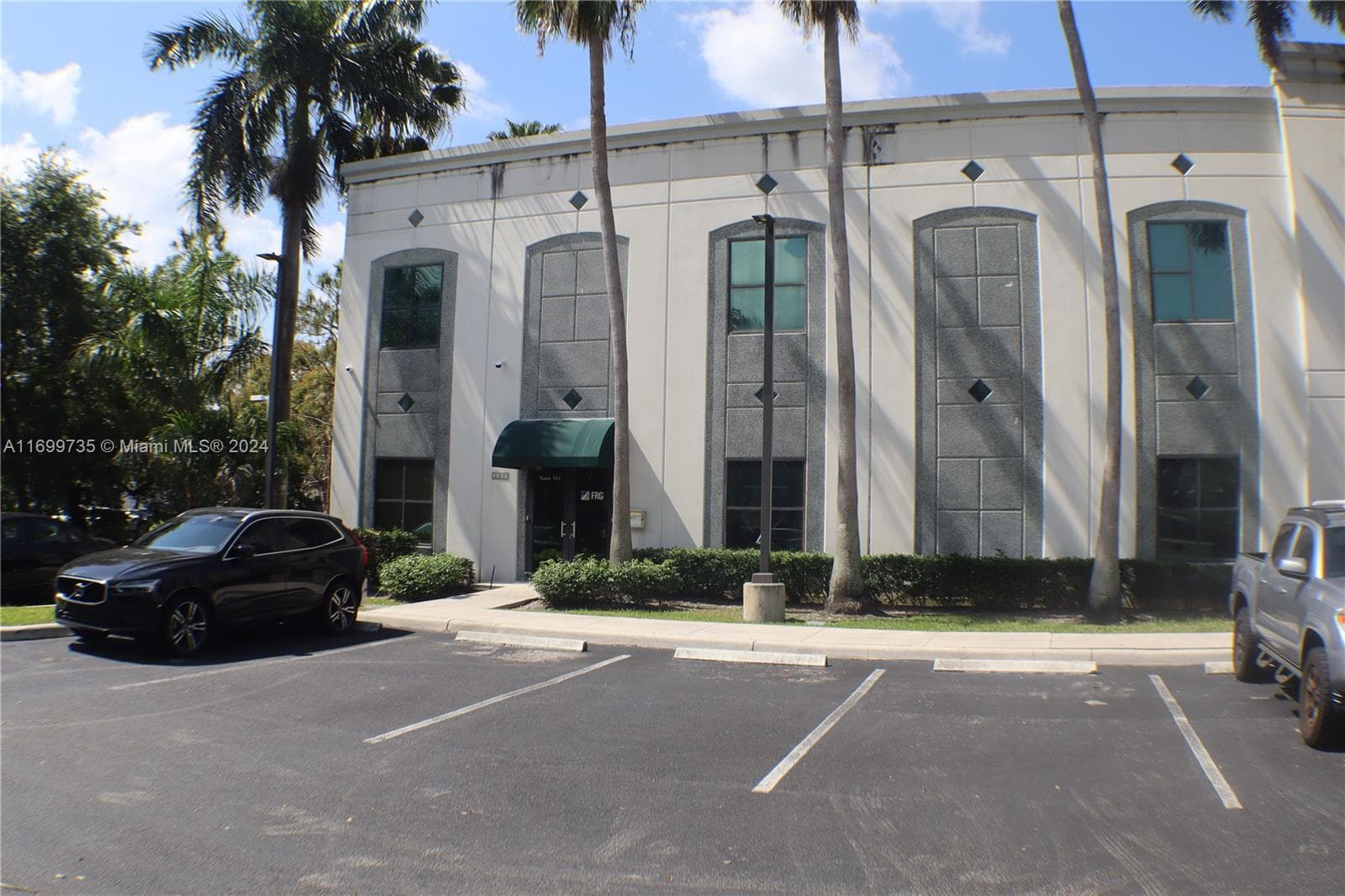 1351 Sawgrass Corporate Pkwy # Suite 101, Sunrise, FL 33323