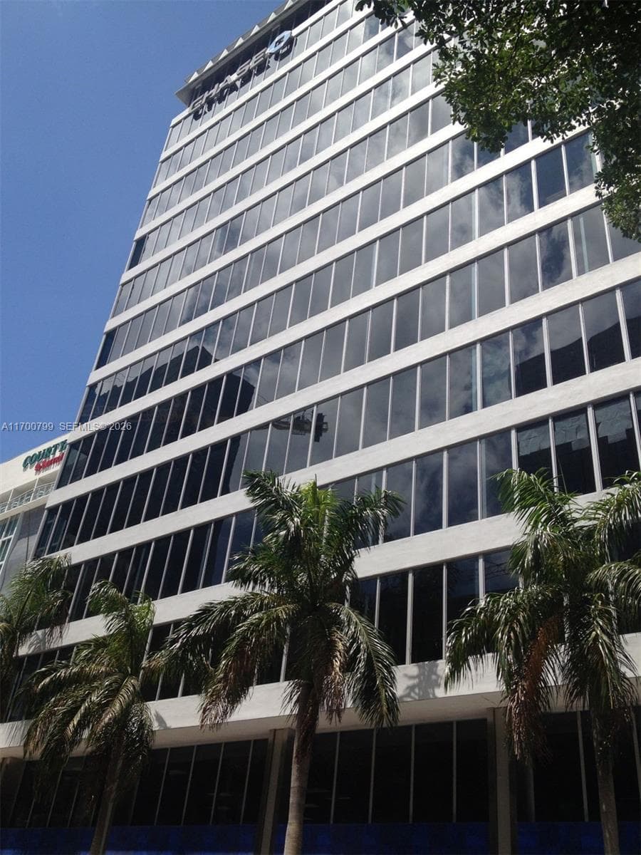 150 SE 2nd AVE # 332, Miami, FL 33131 photo 3