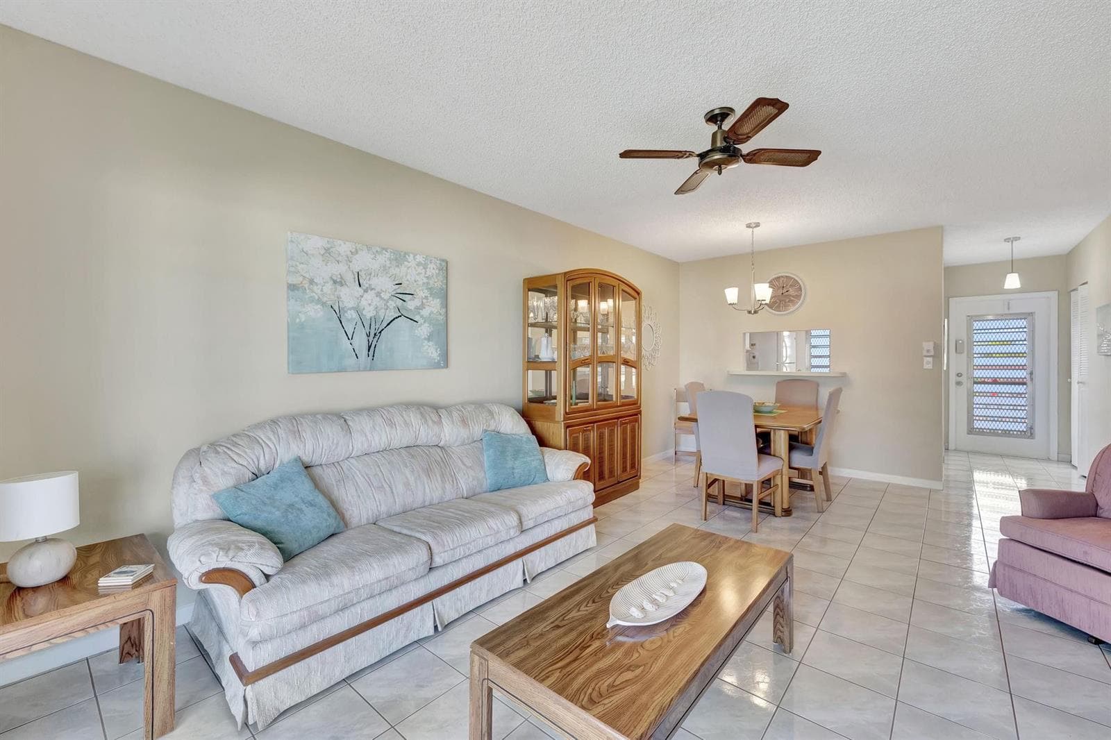 4431 NW 16th Street # 303, Fort Lauderdale, FL 33313 photo 2