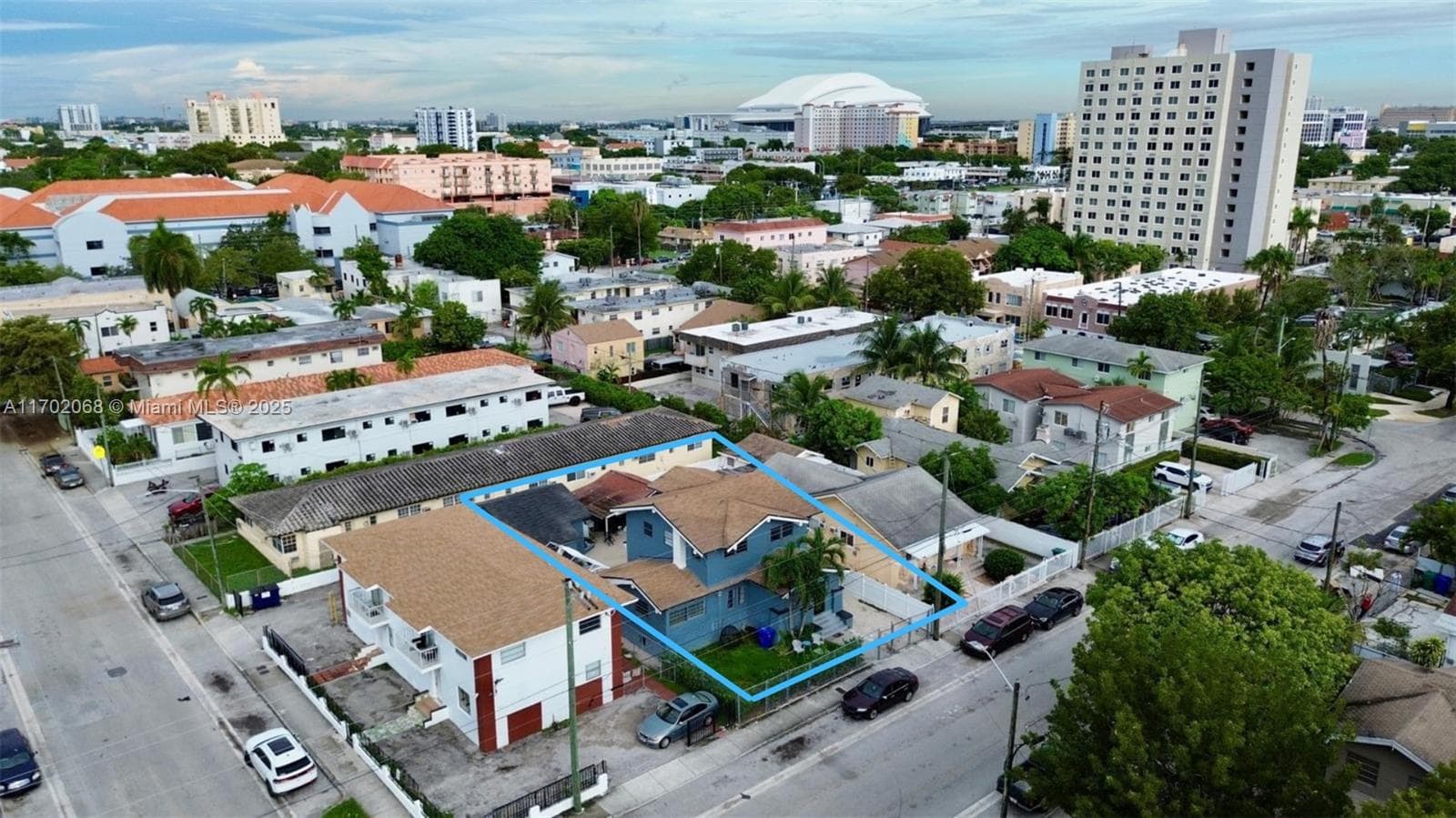 236 SW 10 Avenue, Miami, FL 33130 photo 2