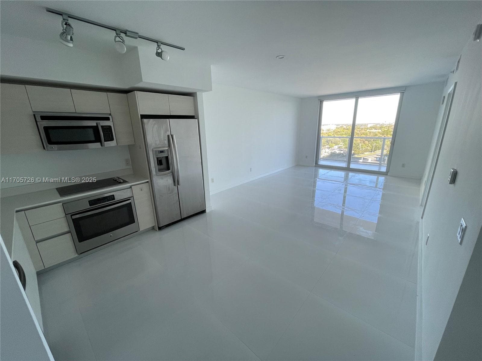 4250 Biscayne Blvd # 1104, Miami, FL 33137 photo 4
