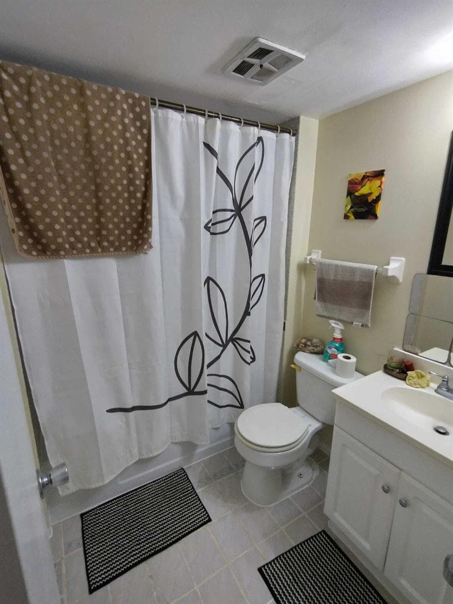 103 Royal Park Drive # 3b, Oakland Park, FL 33309 photo 3